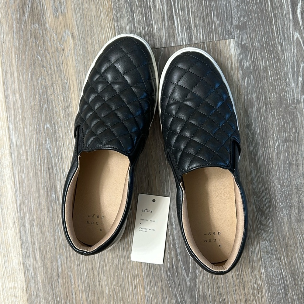 A New Day Black Quilted Reese Sneakers Size 8